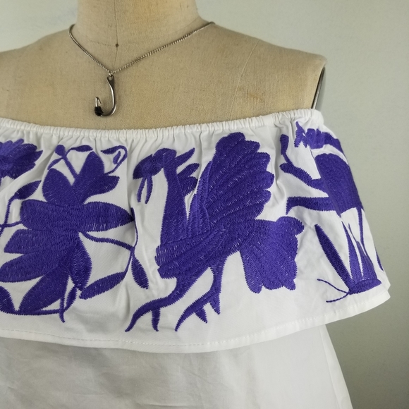 Buddy Love White Embroidered Off Shoulder Blouse - Picture 3 of 7